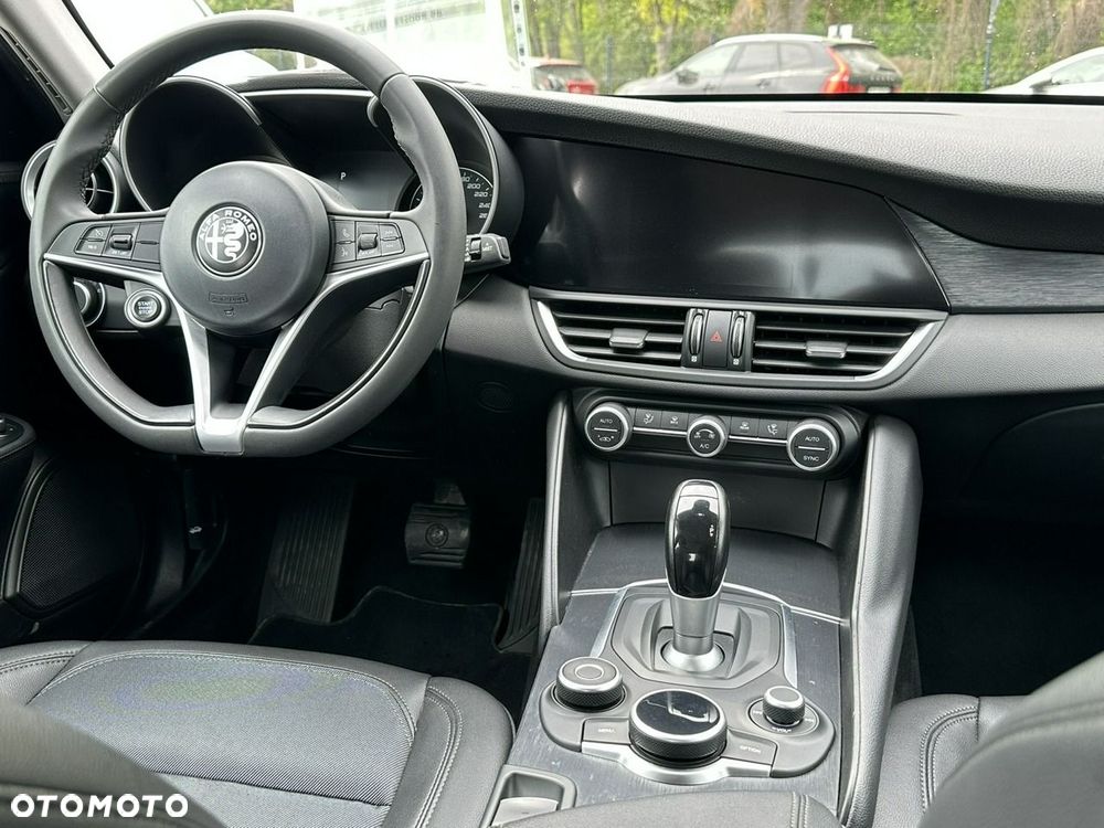 Alfa Romeo Giulia 2.0 Turbo 16V AT8 Super - 20