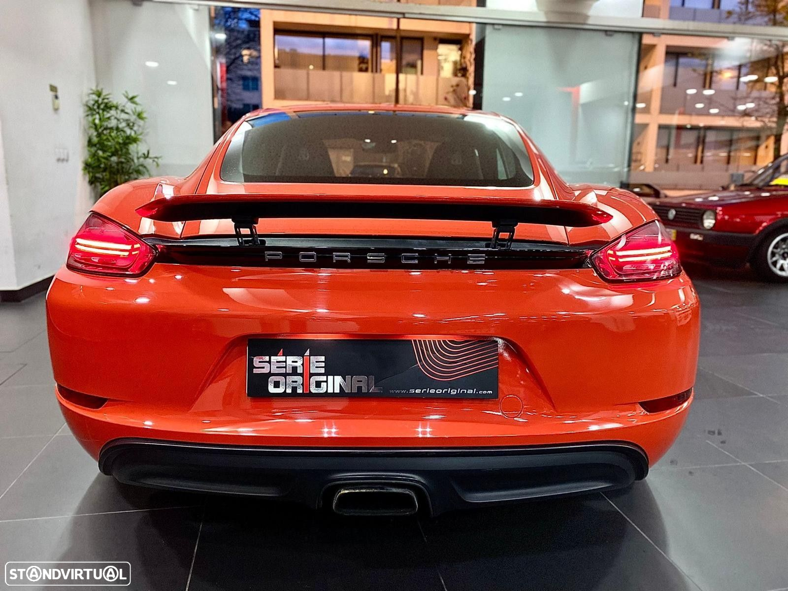 Porsche 718 Cayman 2.0 T - 8