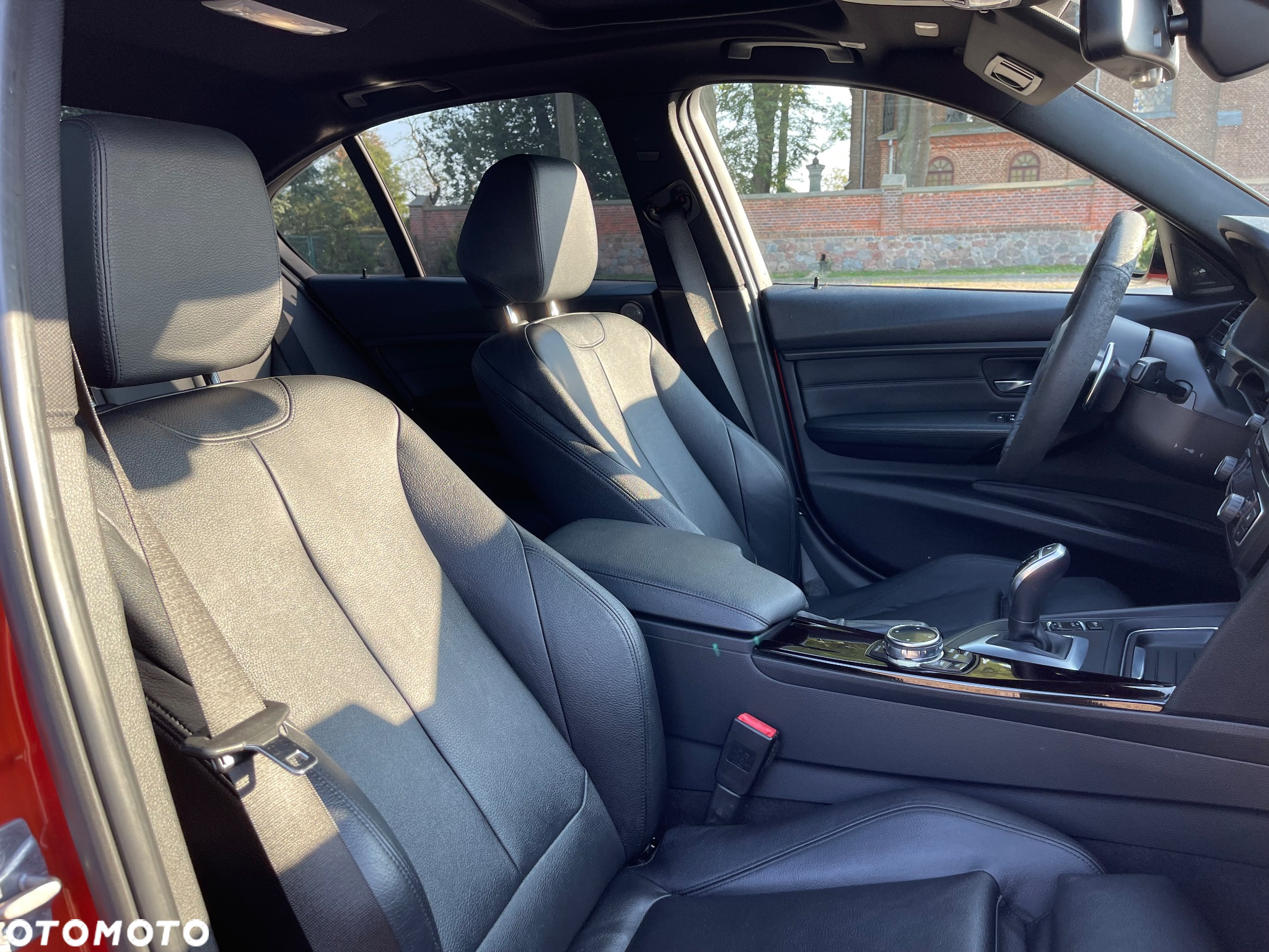 BMW Seria 3 335i xDrive Sport Line - 18