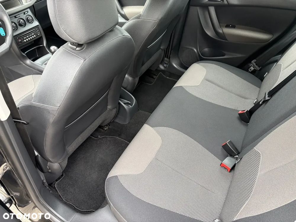 Citroën C3 Pure Tech (VTi) 82 Exclusive - 12