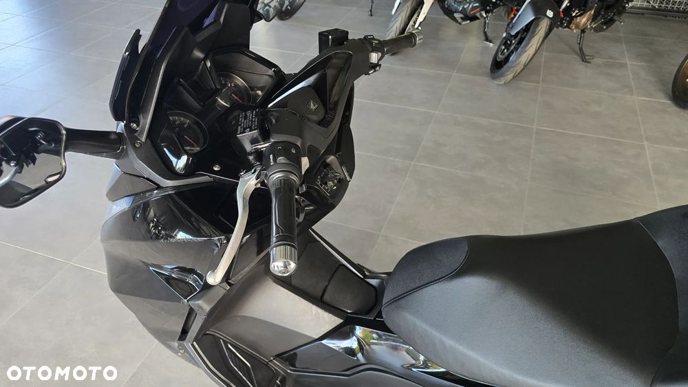 Honda NSS - 21