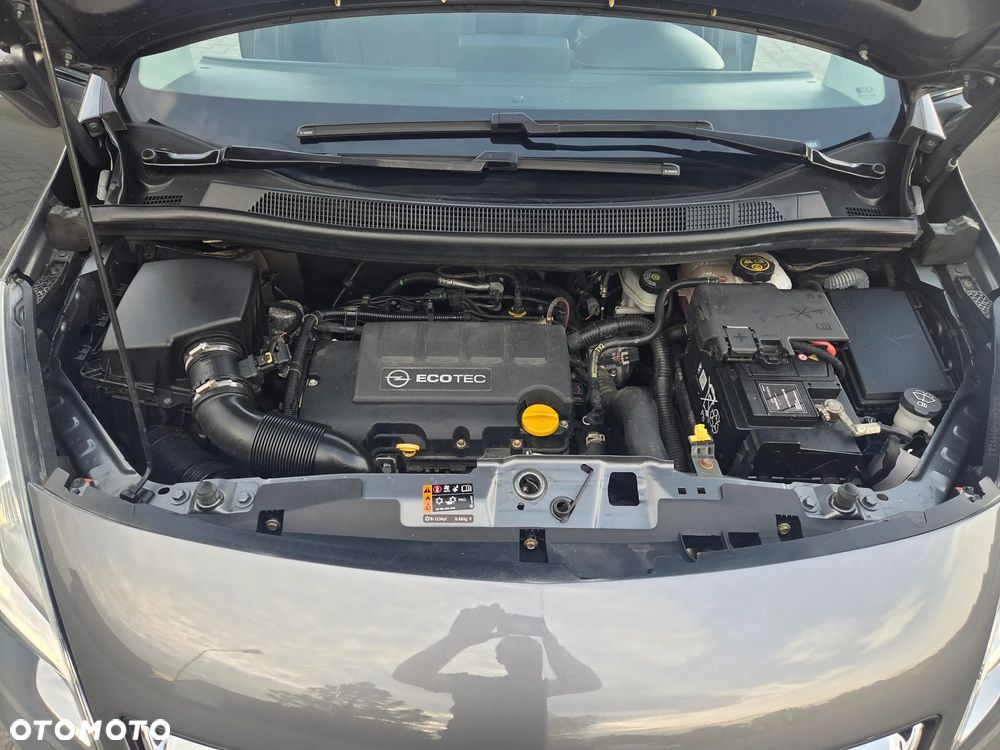 Opel Meriva - 10