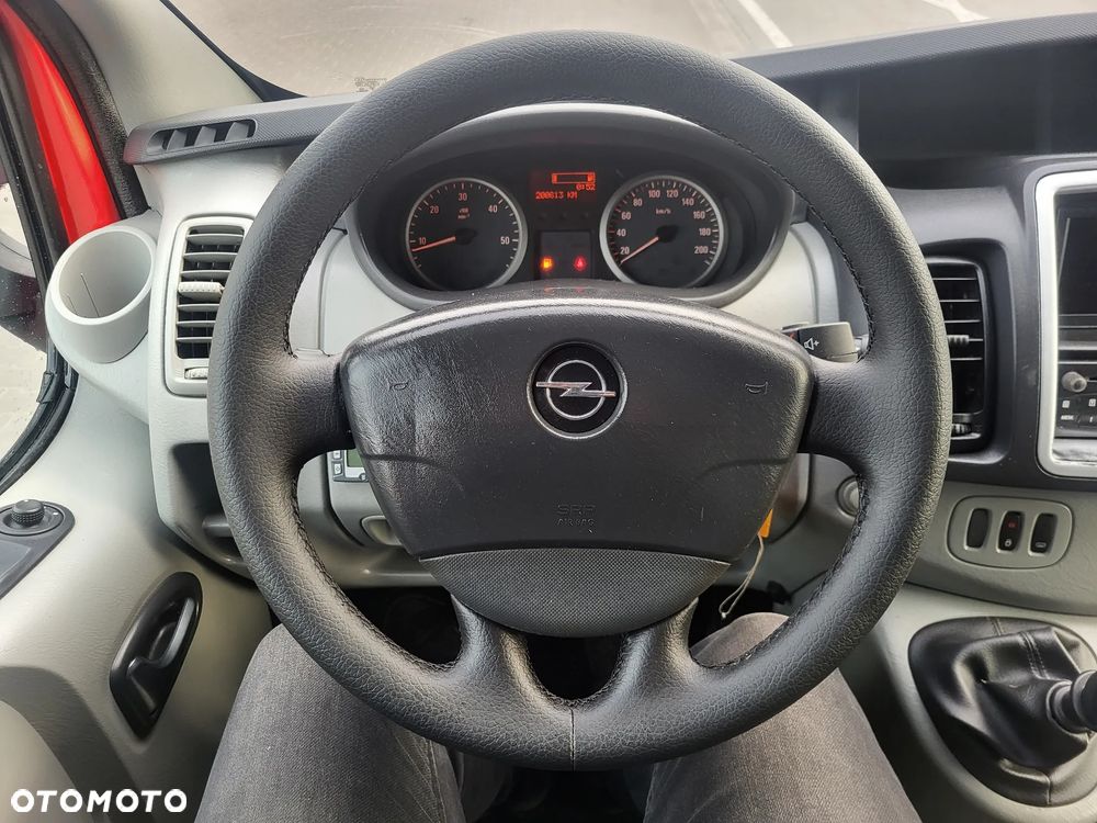 Opel Vivaro - 28