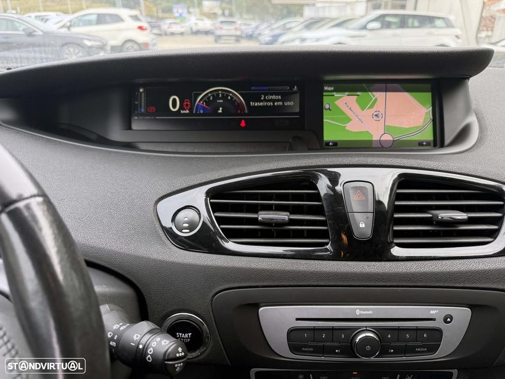 Renault Grand Scénic 1.5 dCi Luxe SS - 32