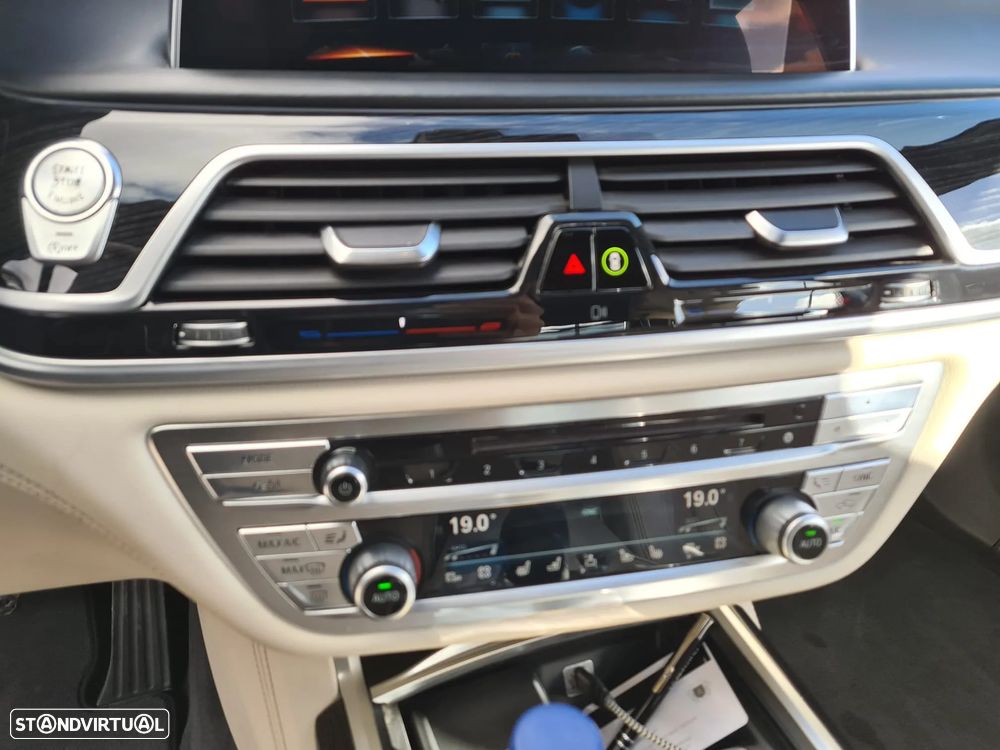 BMW 740 Ld xDrive - 9