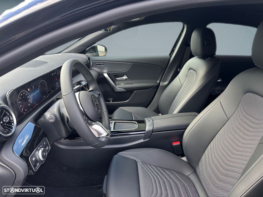 Mercedes-Benz A 250 Limousine e - 11
