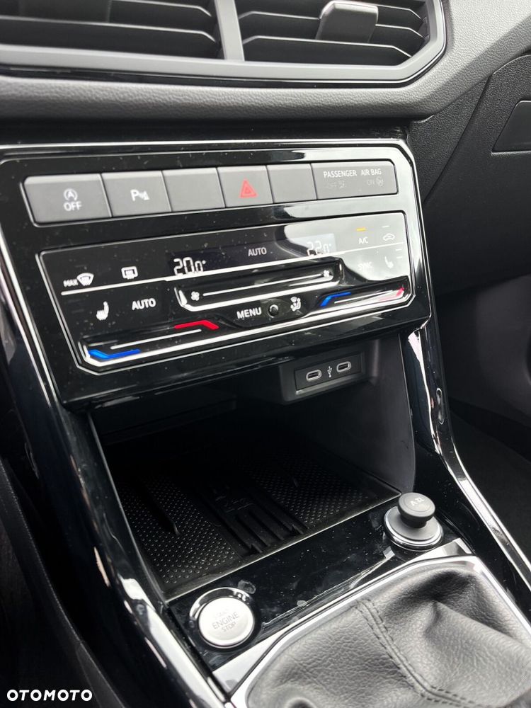 Volkswagen T-Cross 1.5 TSI ACT Life Plus DSG - 20
