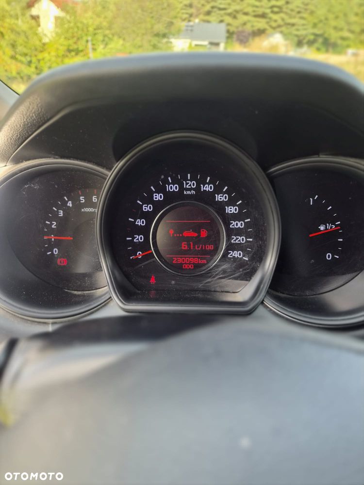 Kia Ceed - 5