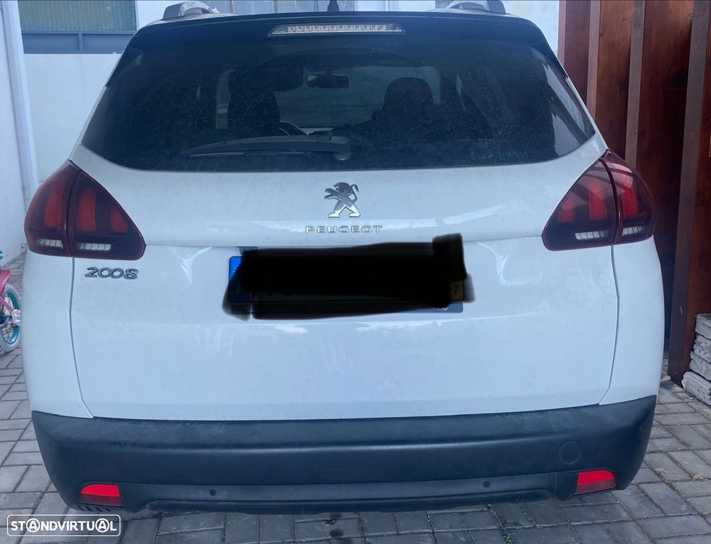 Peugeot 2008 - 6