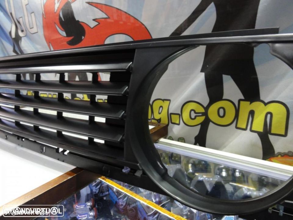 Grelha frontal VW Golf 2 / II sem símbolo em plástico ABS C/ 2anos de Garantia - 8