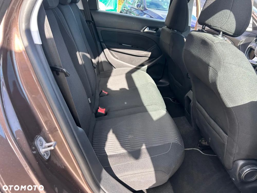 Peugeot 308 1.6 HDi Active - 22