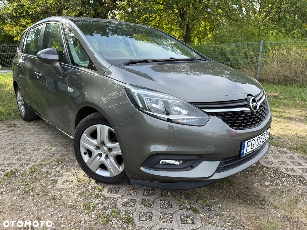 Opel Zafira 2.0 D (CDTI) Automatik Edition - 2