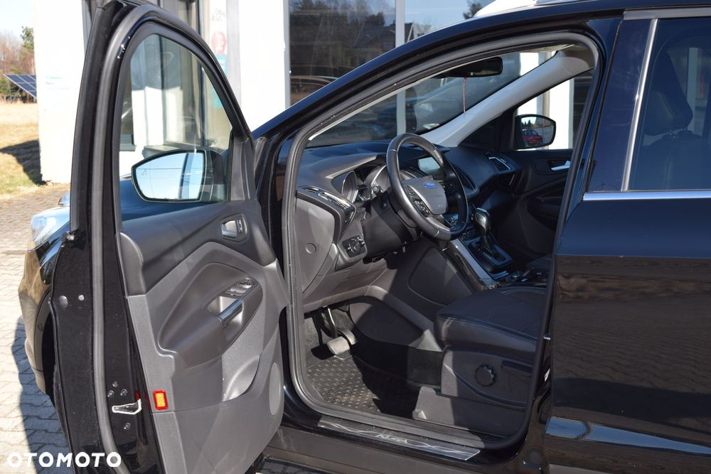 Ford Kuga 2.0 TDCi 4x4 Titanium - 16