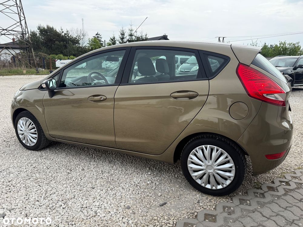 Ford Fiesta 1.25 Gold X EU5 - 18