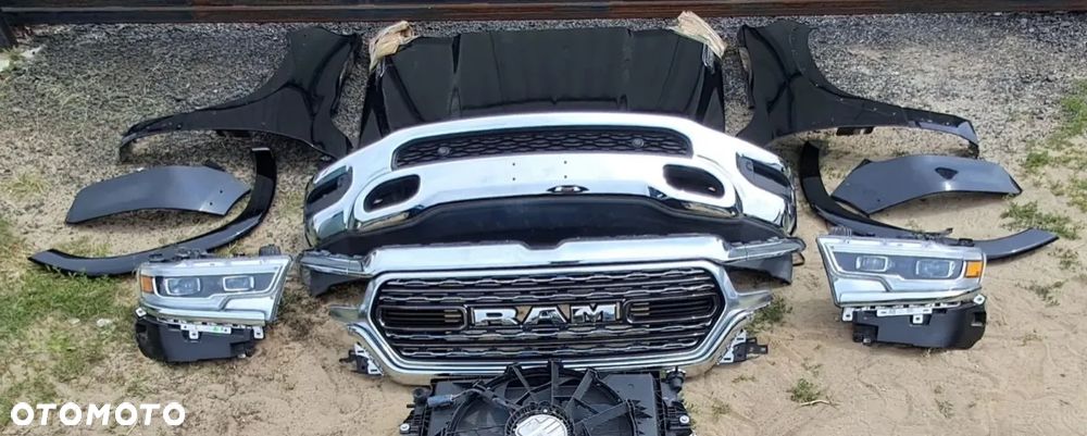 Kompletny Przód Maska Zderzak CHROM Lampy  Błotniki itd. Dodge Ram V 1500 5.7 Hemi Limited 2019- - 1