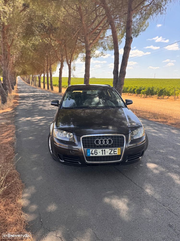 Audi A3 Sportback 2.0 TDi - 4