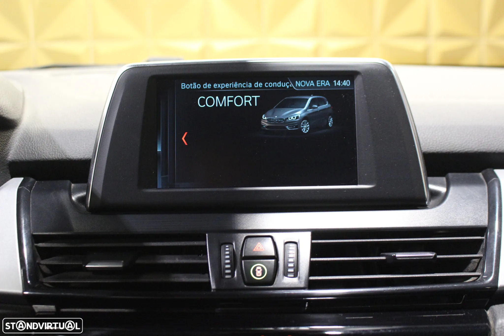 BMW 216 Active Tourer d Advantage - 33