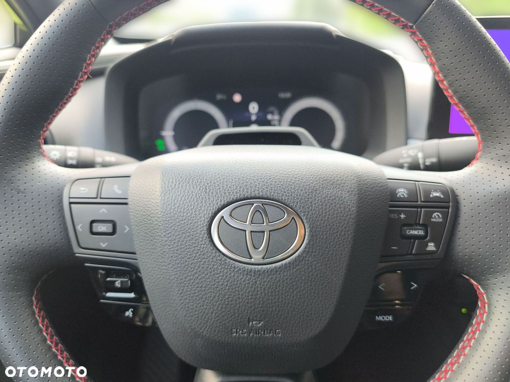 Toyota C-HR - 16