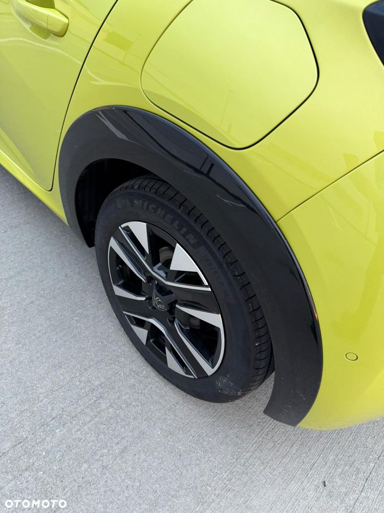 Peugeot 208 PureTech 100 Allure Pack - 10