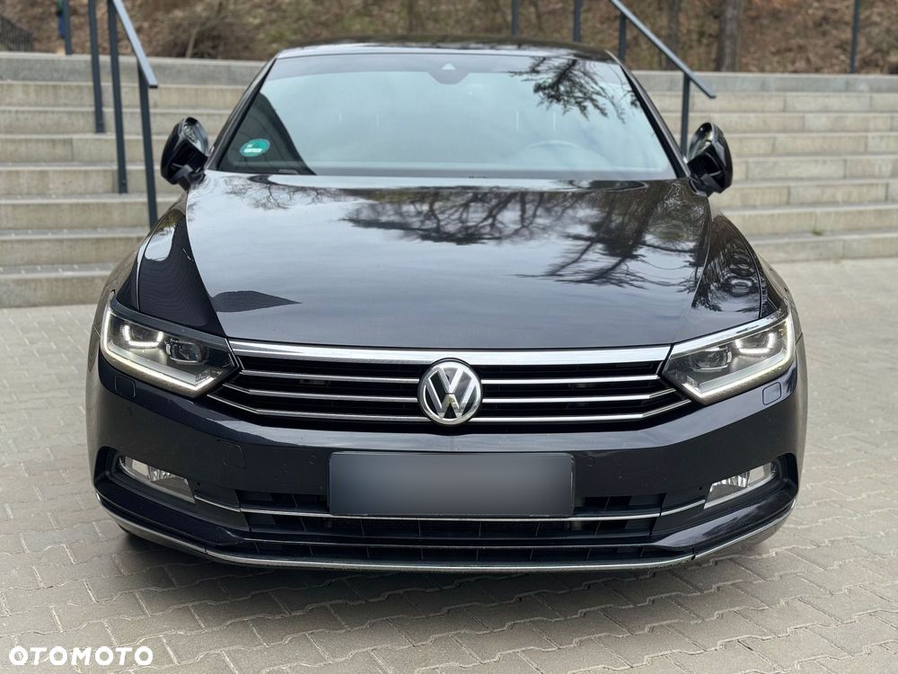 Volkswagen Passat 2.0 TDI SCR DSG Highline - 1