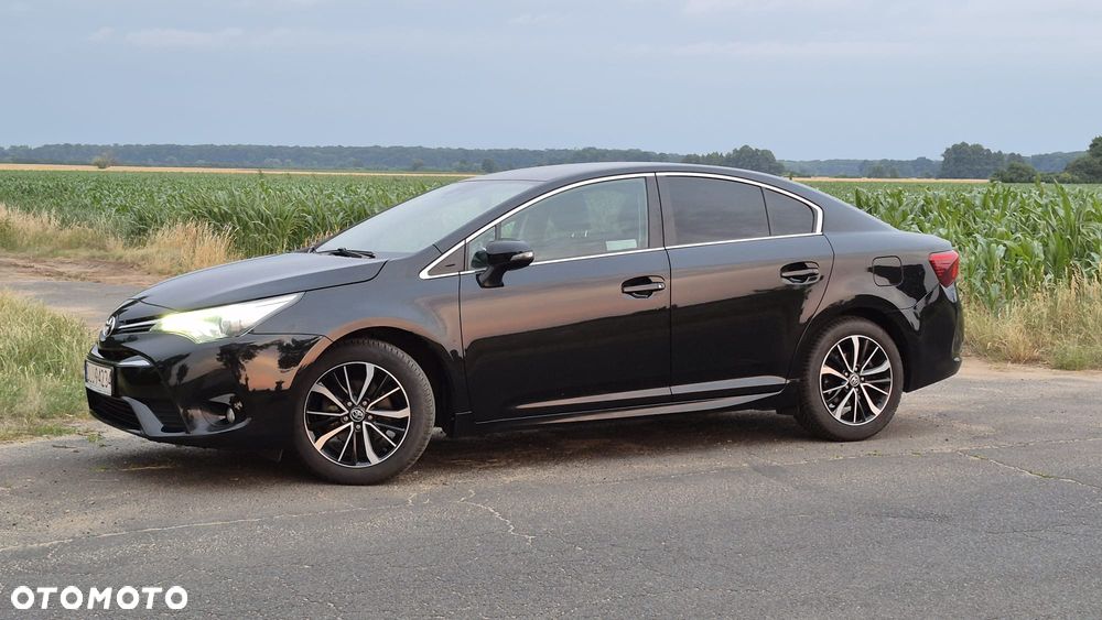 Toyota Avensis 1.8 Active MS - 2