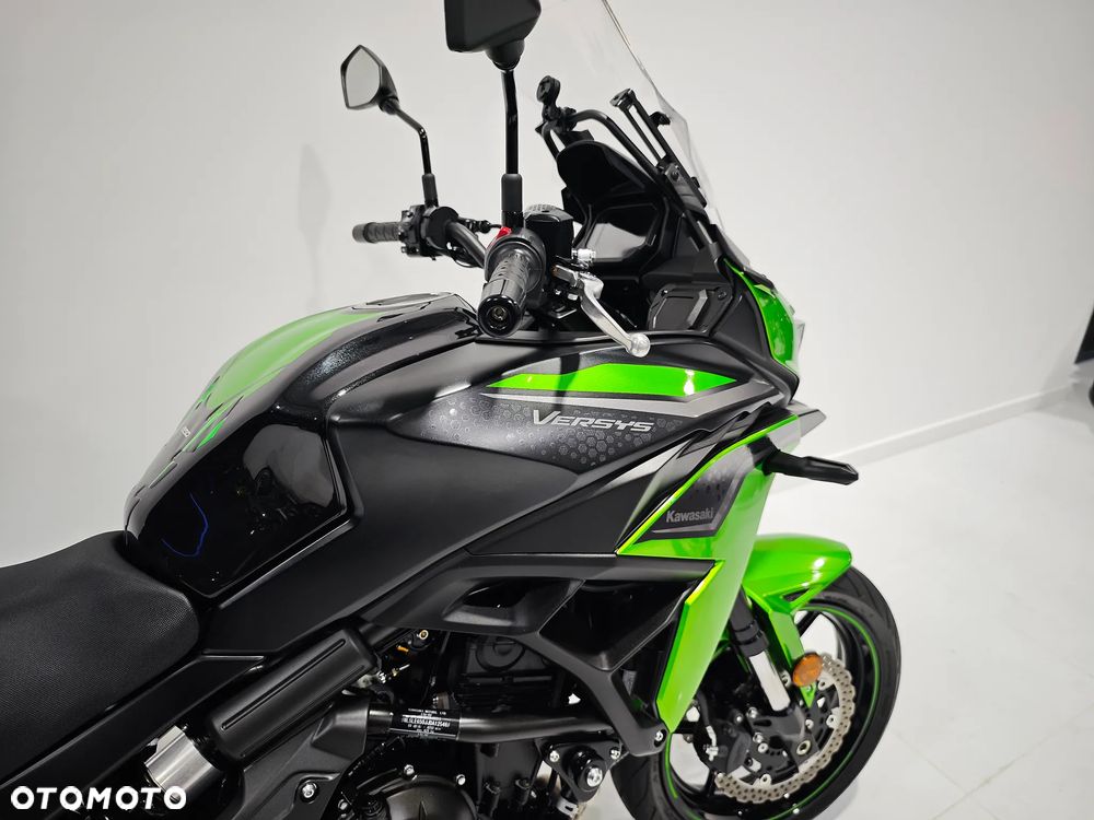 Kawasaki Versys 650 - 12