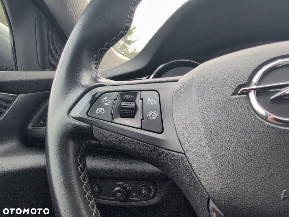 Opel Insignia - 17