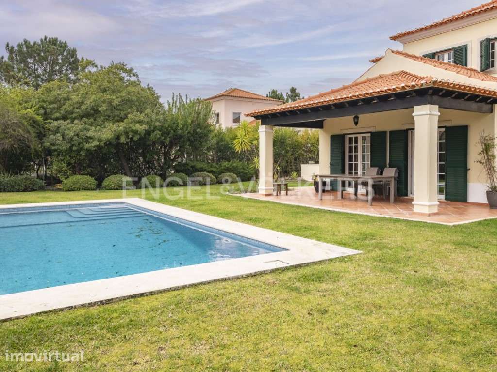 Moradia de Luxo com Piscina e Vista Serra da Arrábida - Grande imagem: 2/60