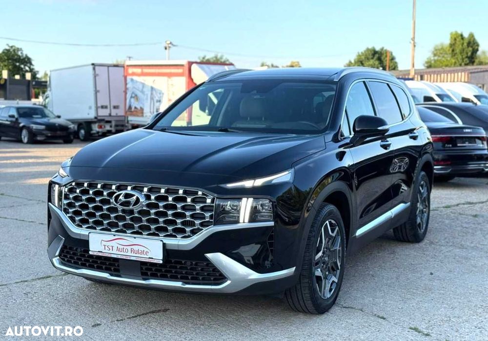 Hyundai Santa Fe - 3