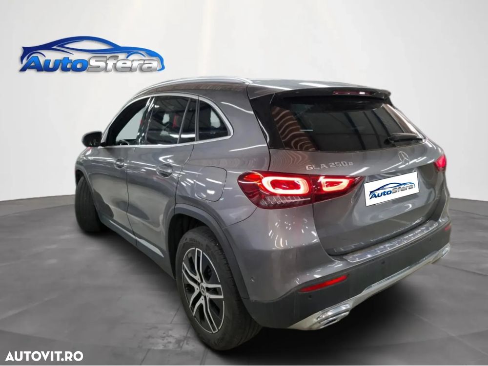 Mercedes-Benz GLA 250 e - 2