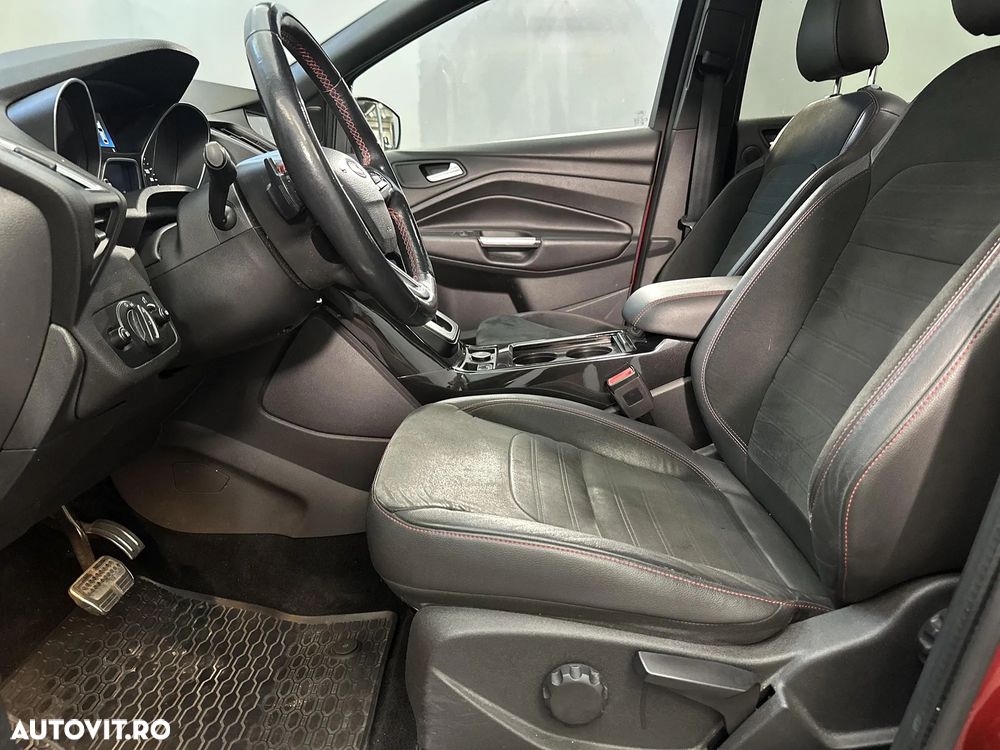 Ford Kuga - 21