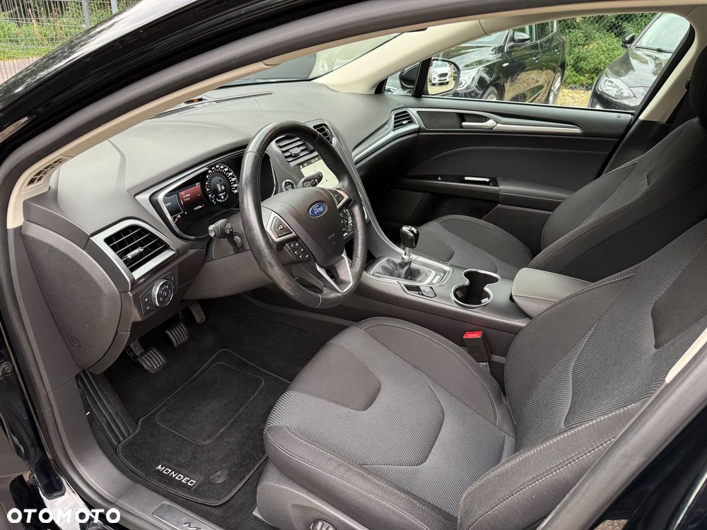 Ford Mondeo SW 1.5 EcoBoost S&S Titanium - 11