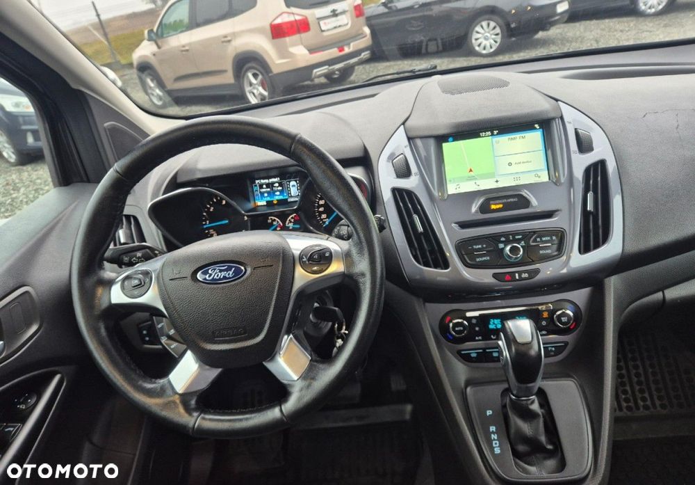 Ford Tourneo Connect Grand - 15