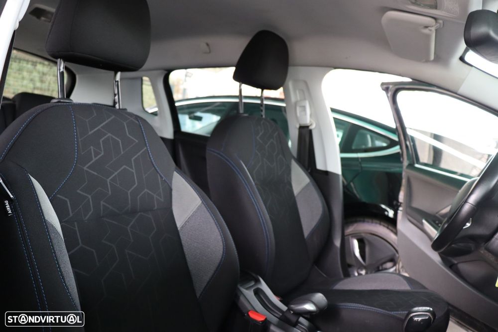 Peugeot 2008 1.2 PureTech Style - 17