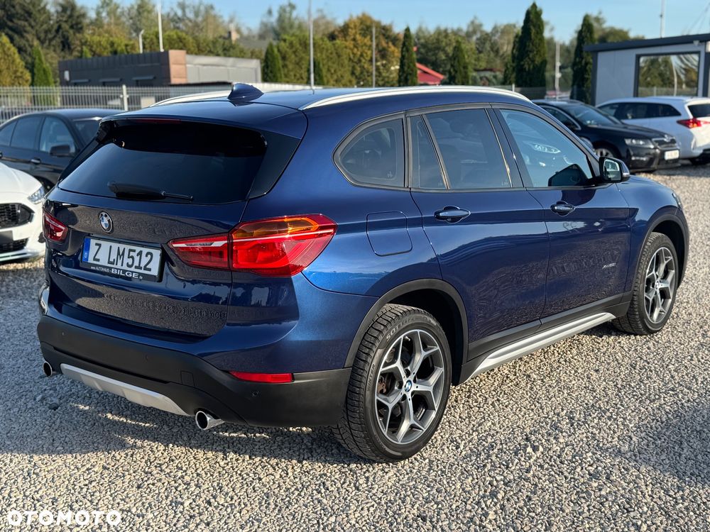 BMW X1 xDrive25i xLine sport - 11