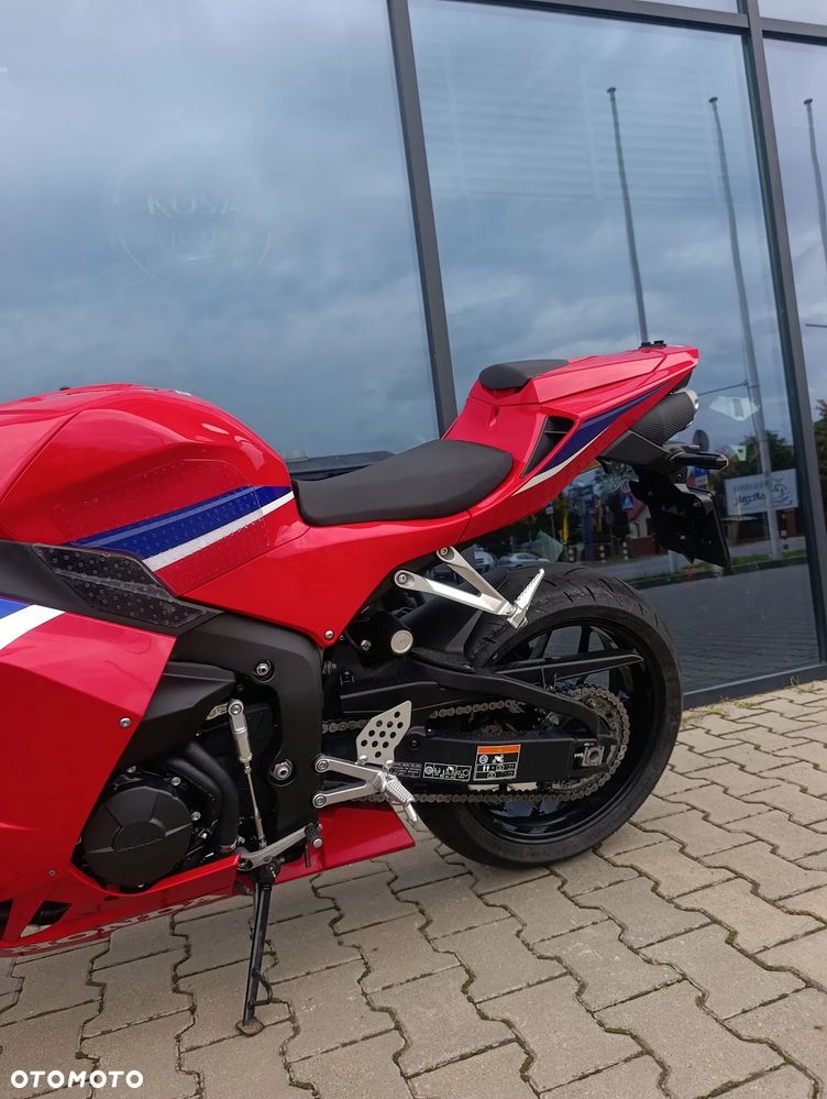 Honda CBR - 19