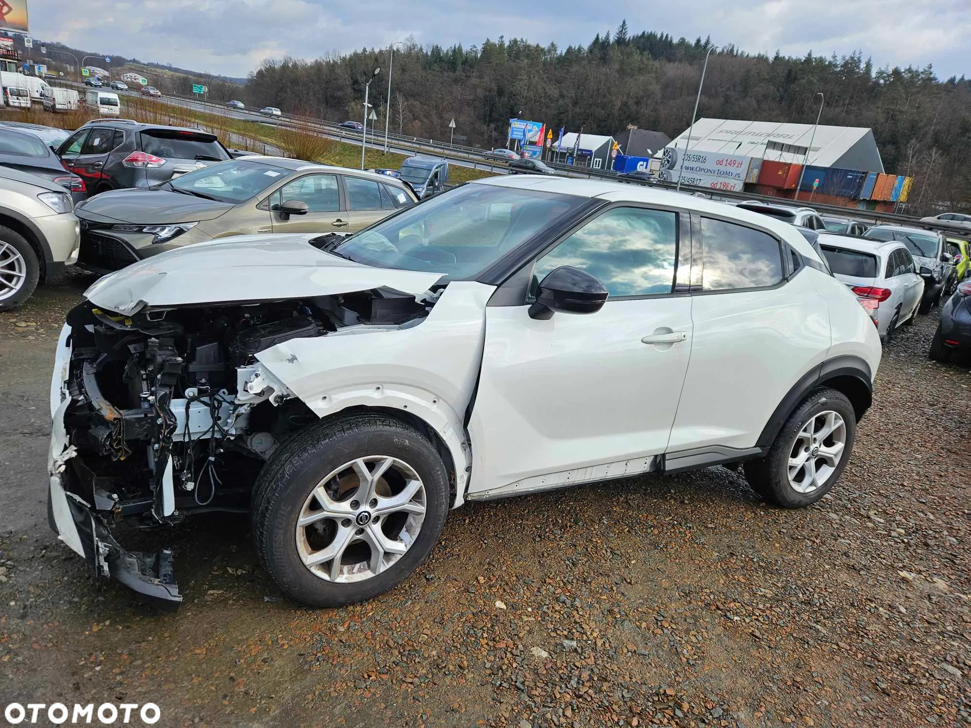 Nissan Juke 1.0 DIG-T Acenta - 11