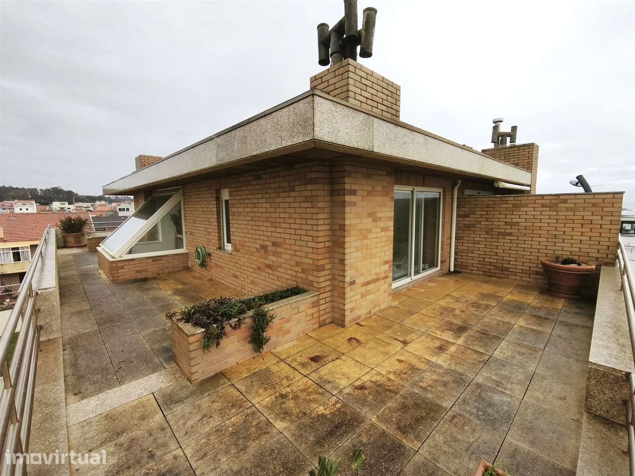 T3 Duplex com terraço em frente ao mar – Lavra - Grande imagem: 5/30
