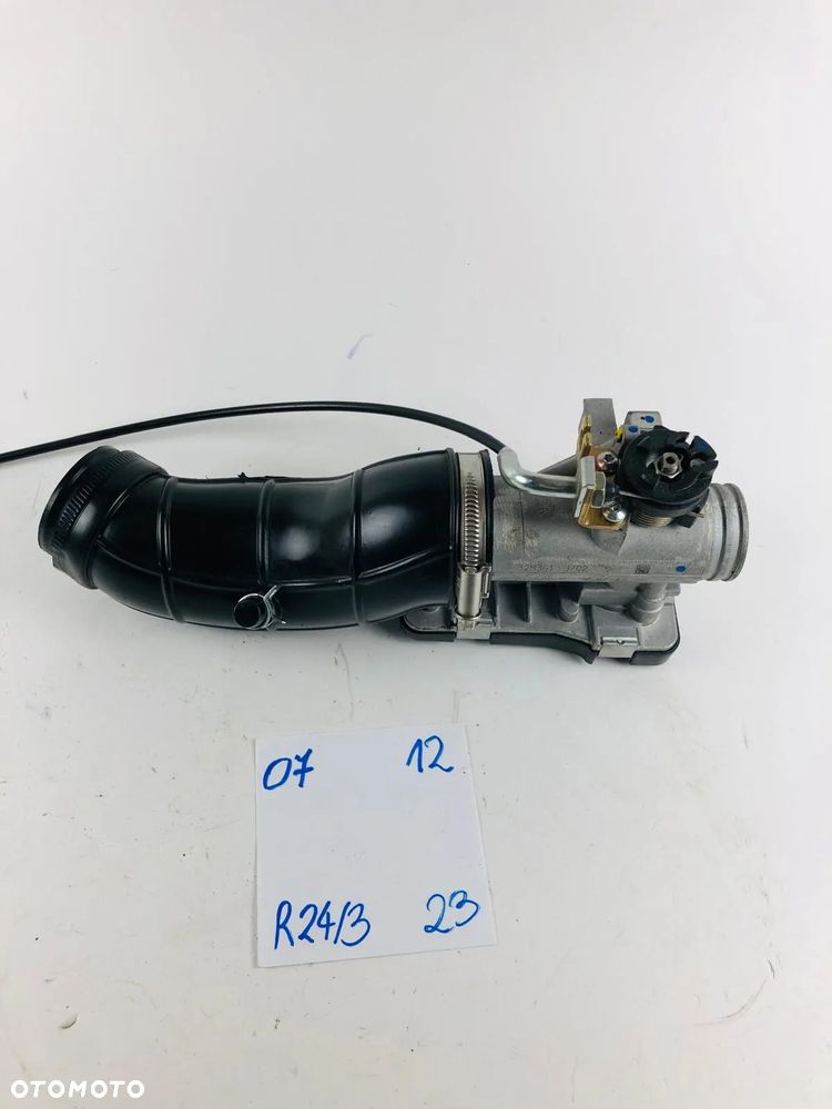 PIAGGIO Vespa GTS 125 Przepustnica Komputer ECU - 1