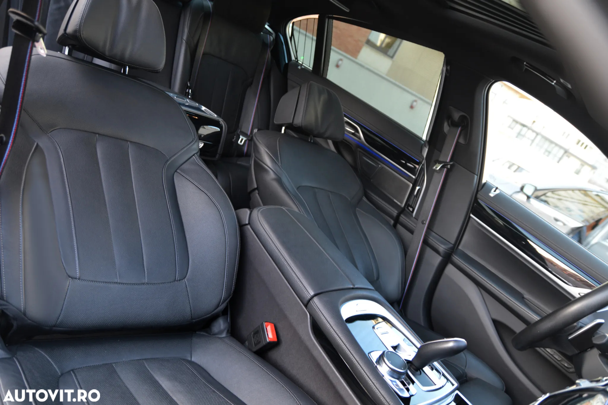 BMW Seria 7 730Ld xDrive MHEV - 22