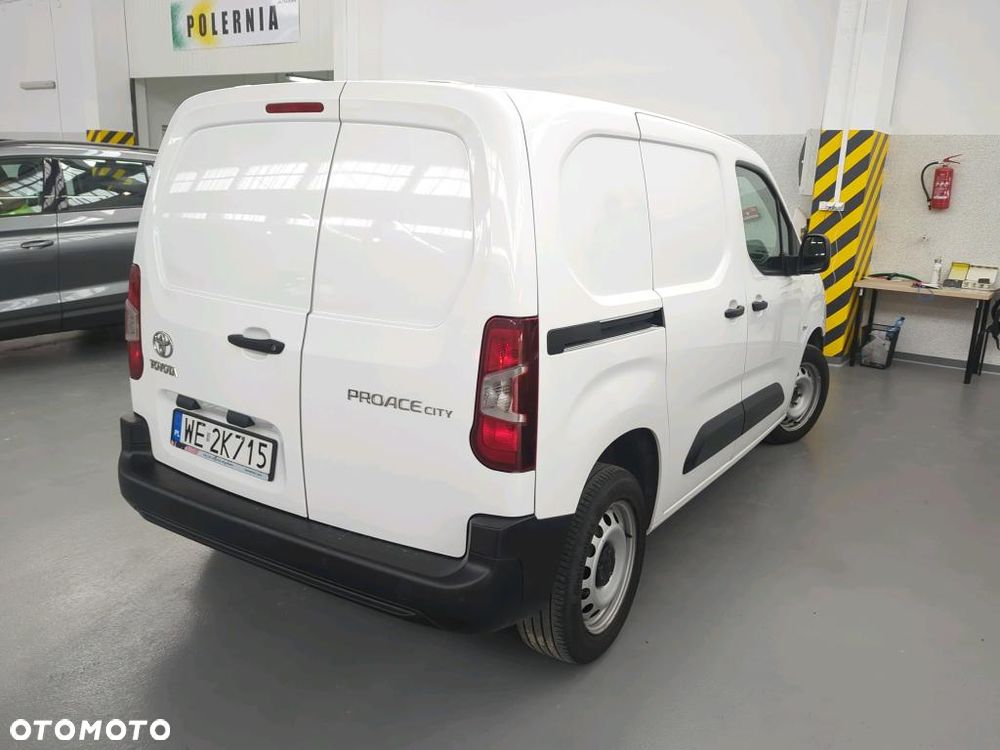 Toyota Proace City Furgon - 4