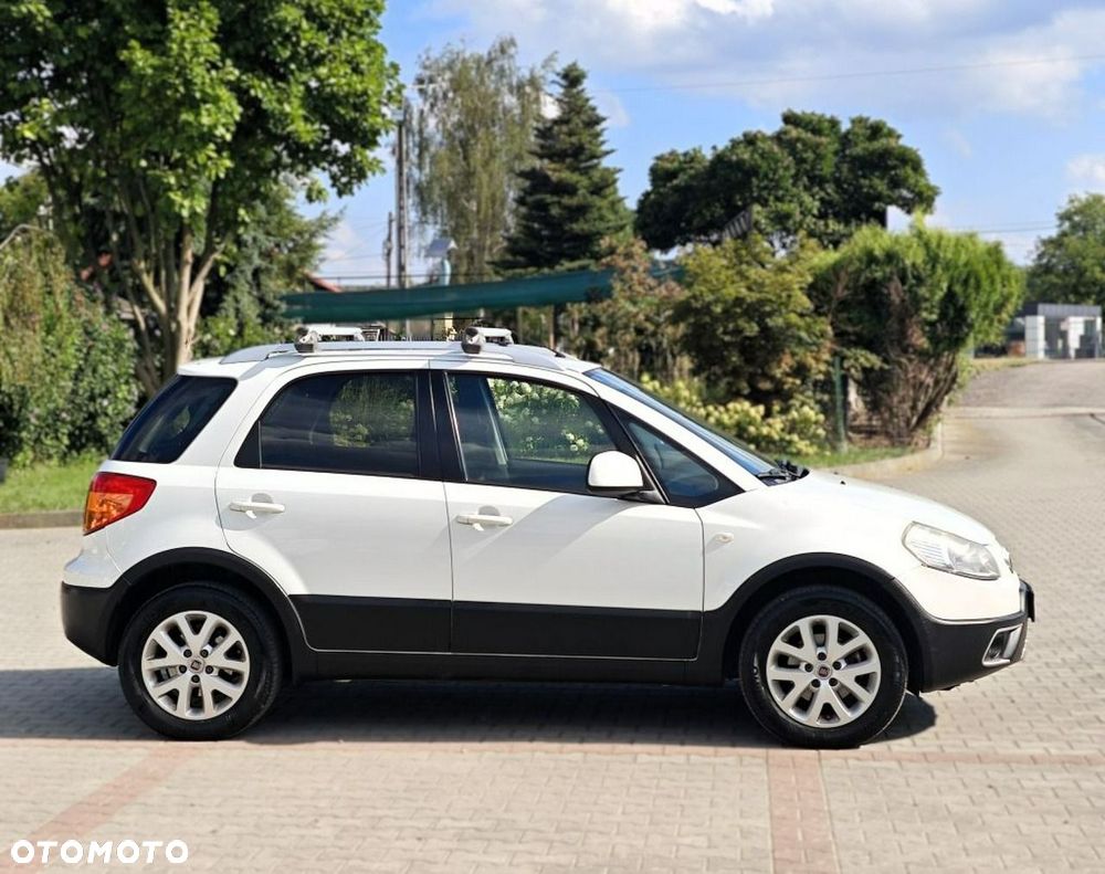 Fiat Sedici - 8