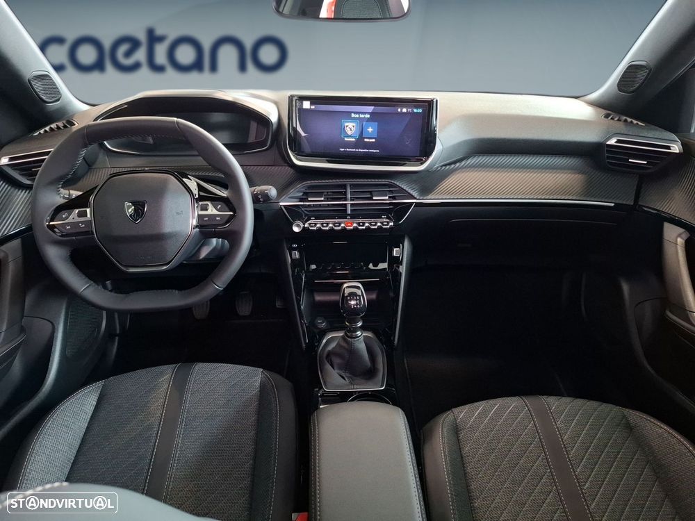 Peugeot 2008 1.2 PureTech Allure — fotografia 12