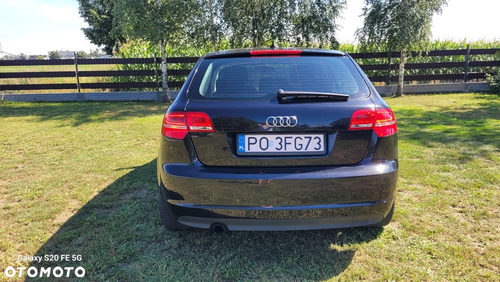 Audi A3 Sportback 2.0 TDI DPF Ambiente - 21