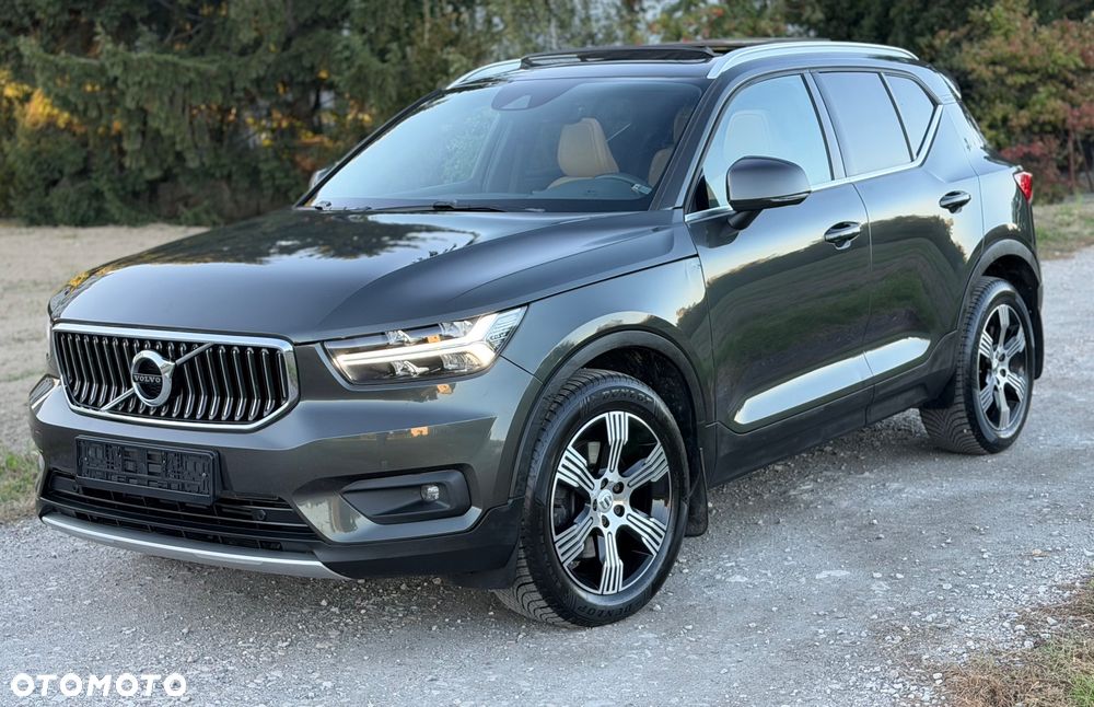 Volvo XC 40 D4 AWD Inscription - 16