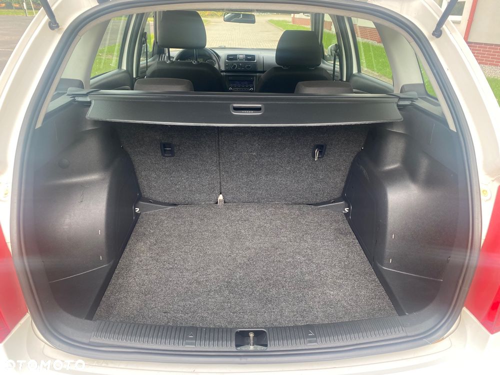 Skoda Fabia 1.2 TSI FAMILY Green tec - 4