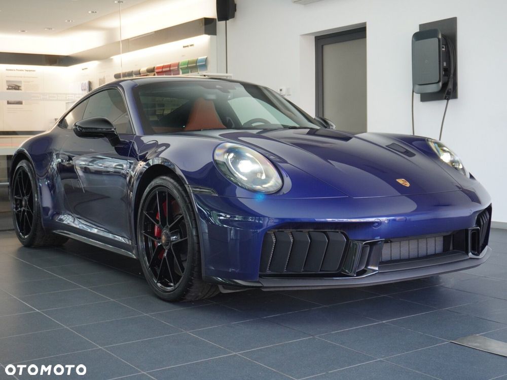 Porsche 911 - 8