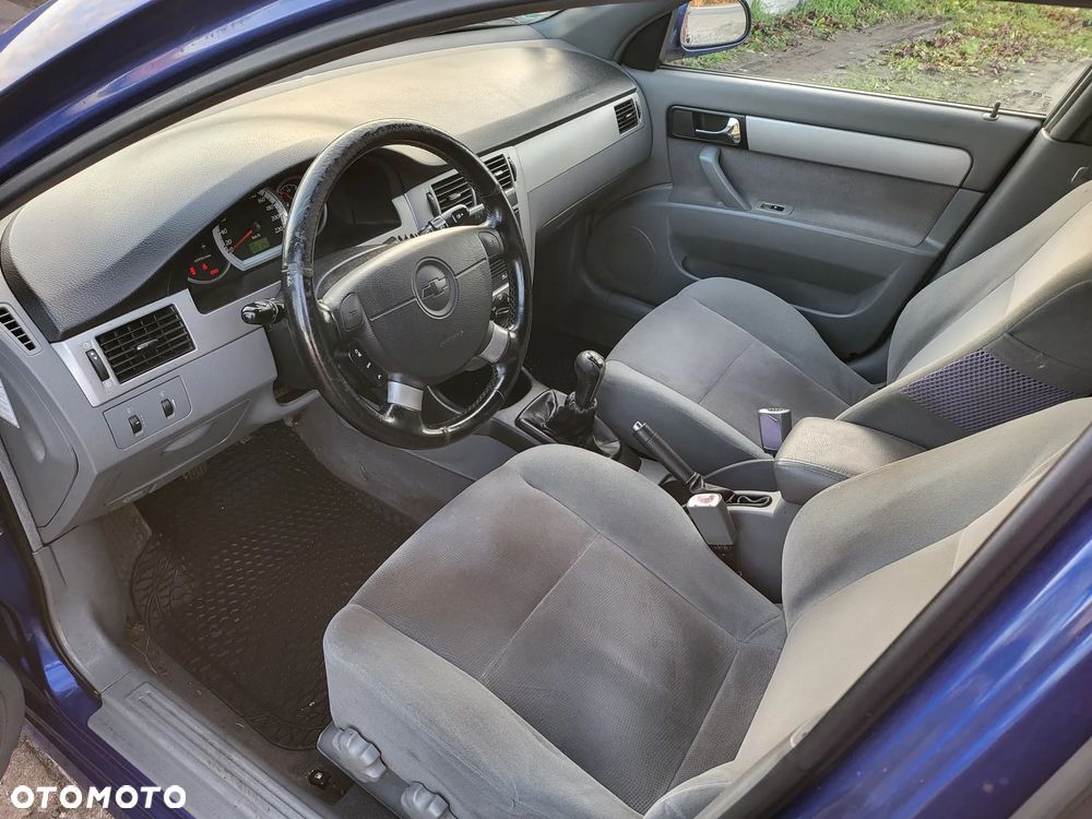 Chevrolet Nubira - 18