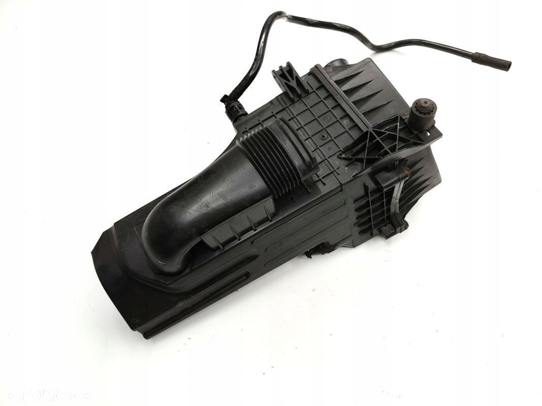 OBUDOWA FILTRA POWIETRZA FORD FIESTA MK7 8V21-9600-BF 8V219600BF - 1