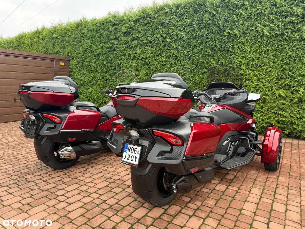 Can-Am Spyder - 4